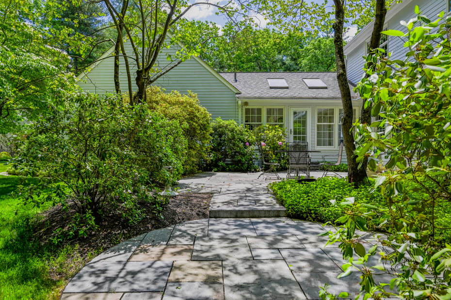 3 Glenmore Drive Photo 6