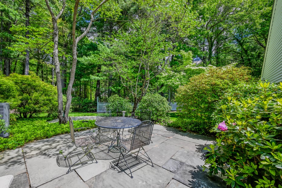 3 Glenmore Drive Photo 33