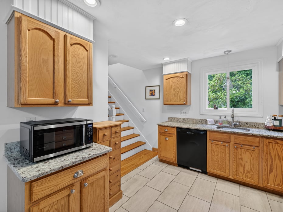198 Grassy Hill Road Photo 6