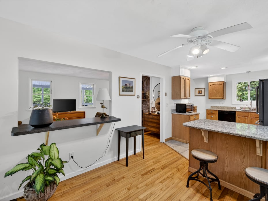 198 Grassy Hill Road Photo 9