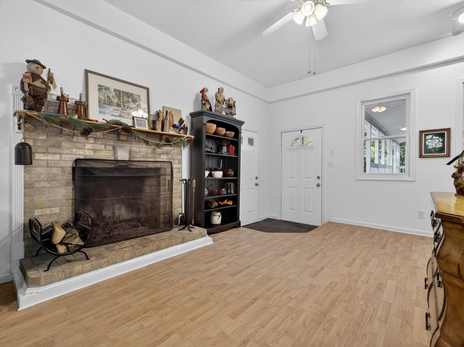 198 Grassy Hill Road Photo 16