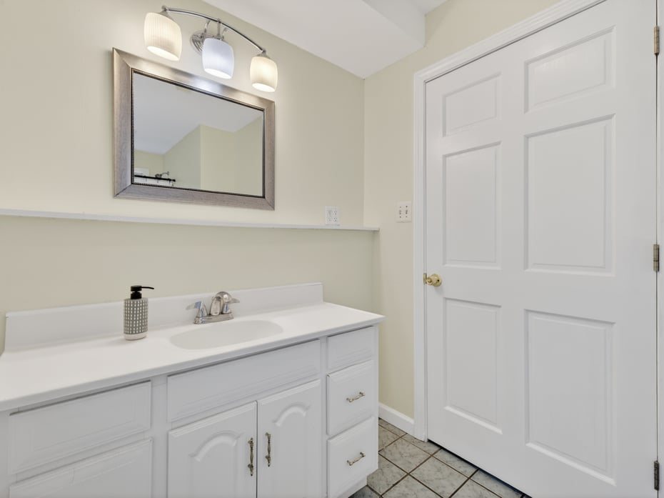 198 Grassy Hill Road Photo 28