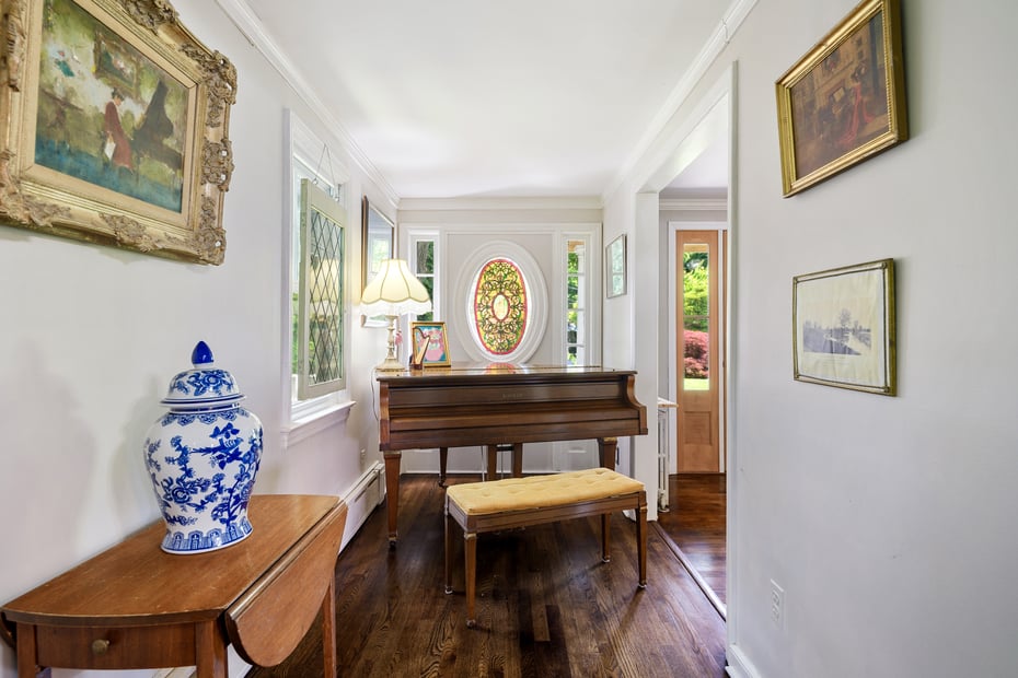 26 Beach Drive Photo 9