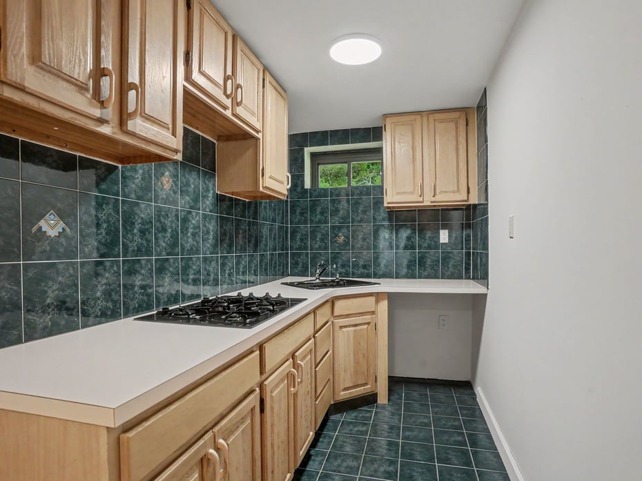 35 Crystal Lane Photo 29