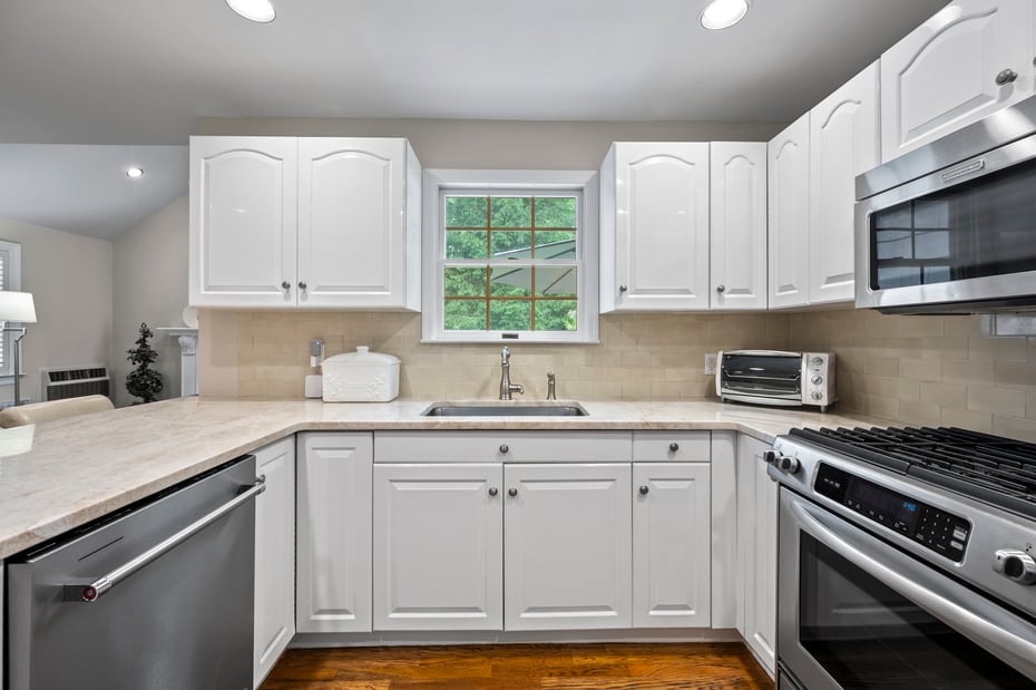 35 Mount Joy Avenue Photo 8