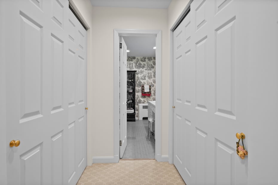 35 Mount Joy Avenue Photo 17