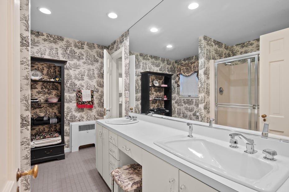 35 Mount Joy Avenue Photo 18