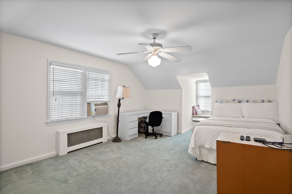 35 Mount Joy Avenue Photo 22