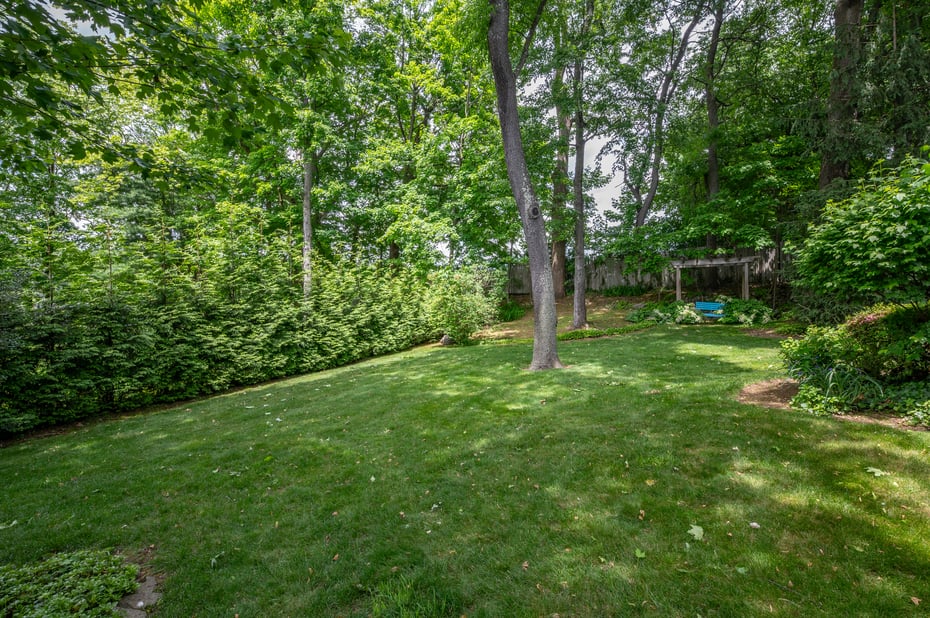 35 Mount Joy Avenue Photo 26