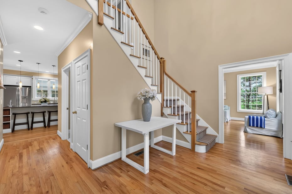 15 Spruce Lane Photo 3