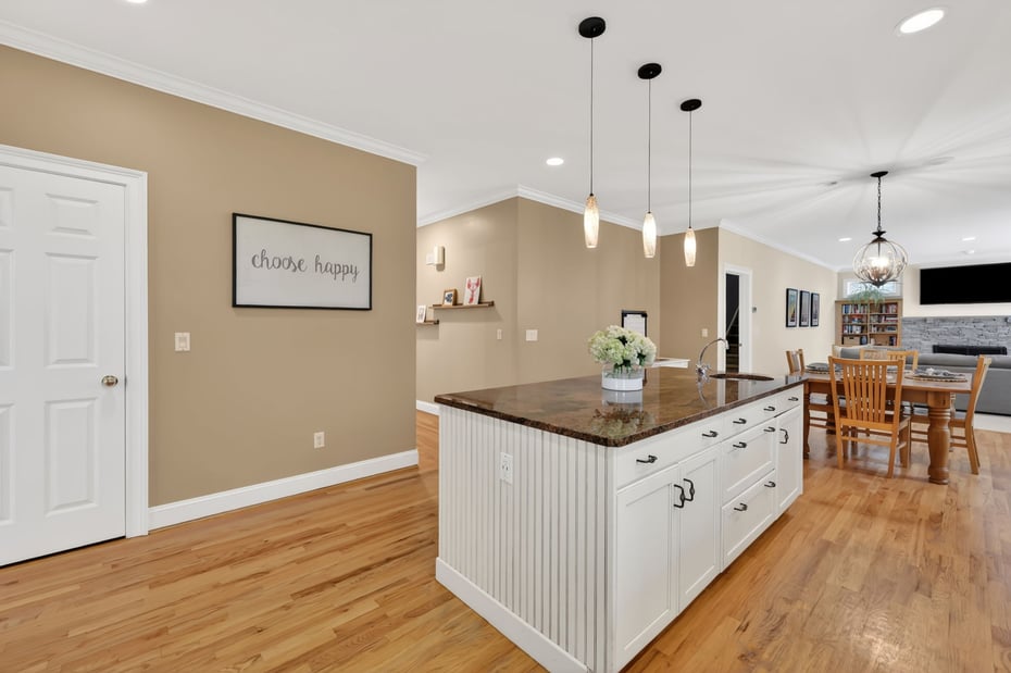 15 Spruce Lane Photo 10