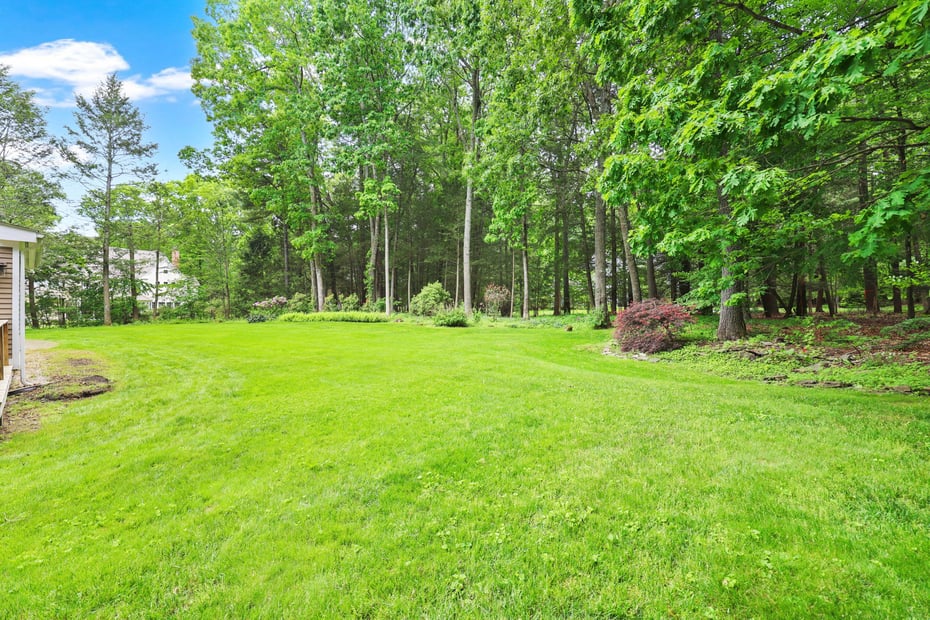 15 Spruce Lane Photo 33
