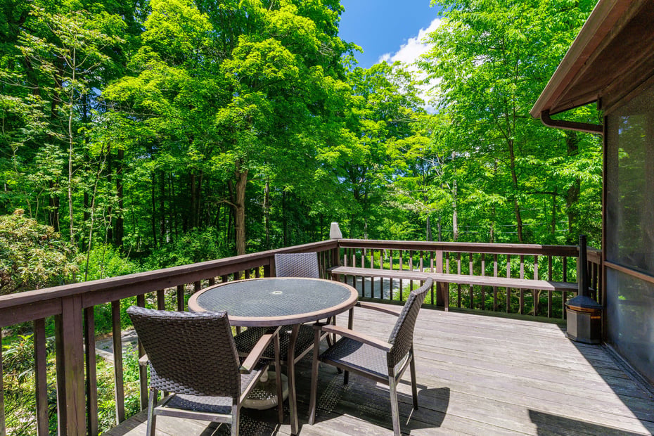 111 Philipse Brook Road Photo 9