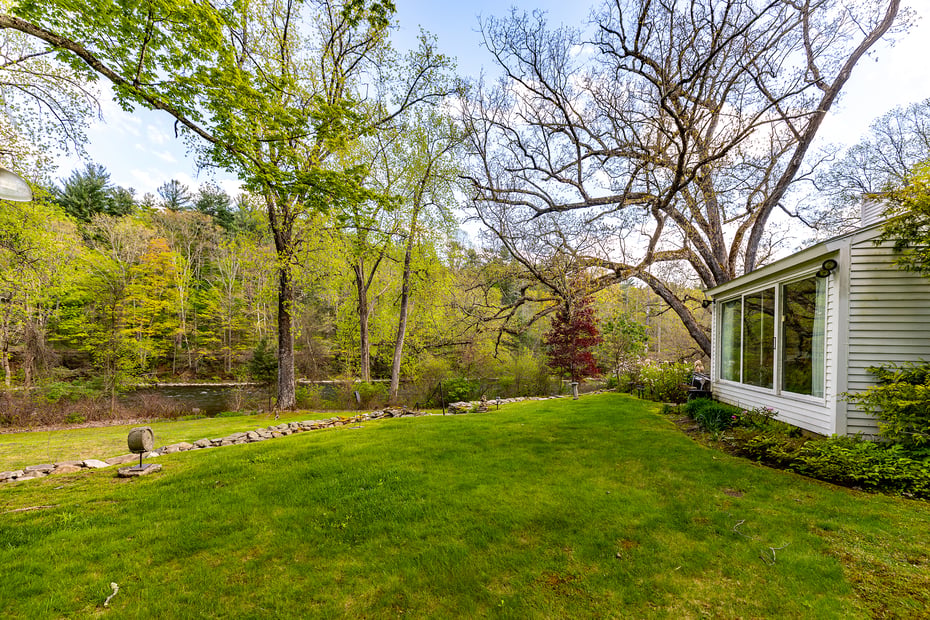 35 River Road Photo 6