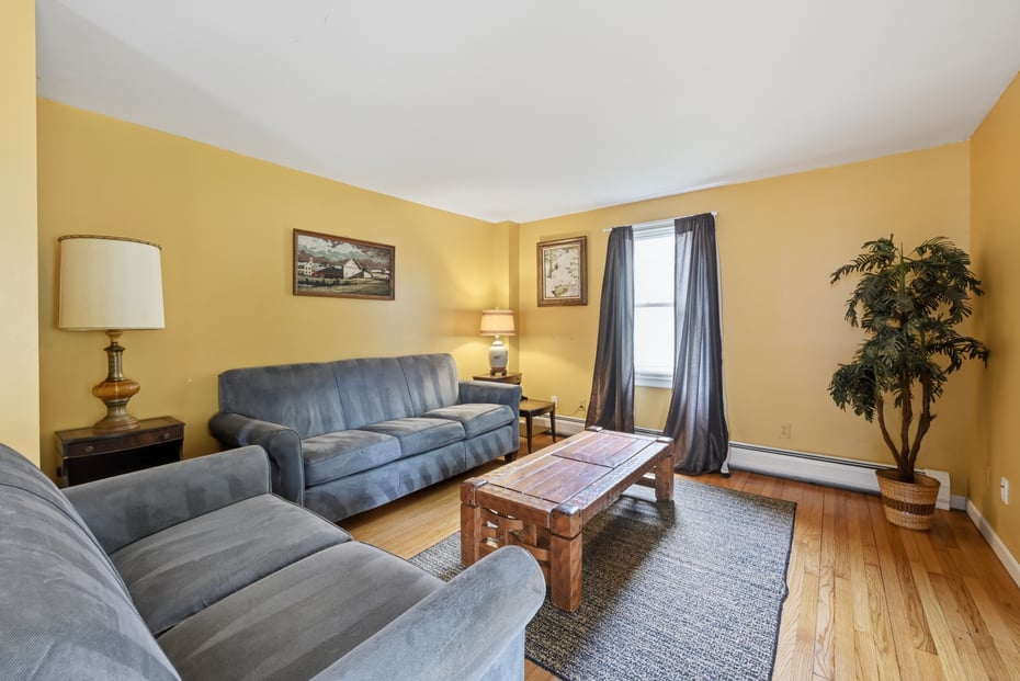 37 Fleetwood Avenue Photo 11