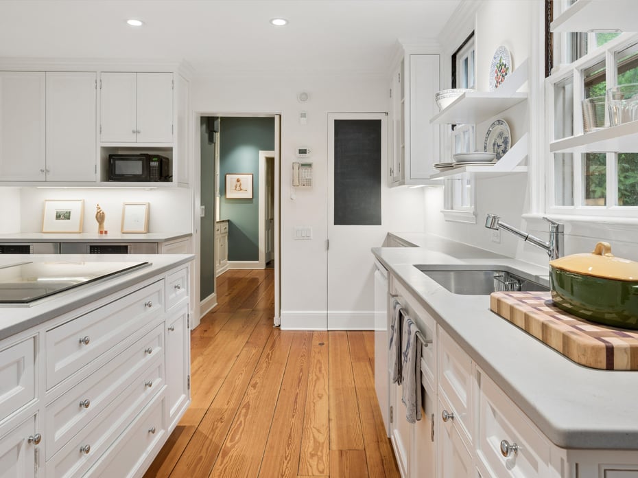 1384 Park Lane Photo 15