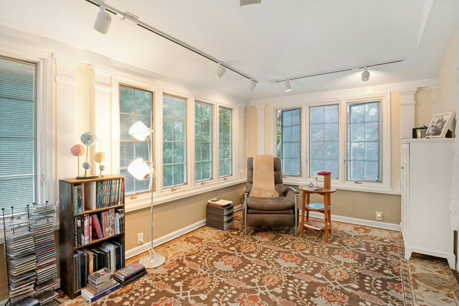 11 Sarven Court Photo 19