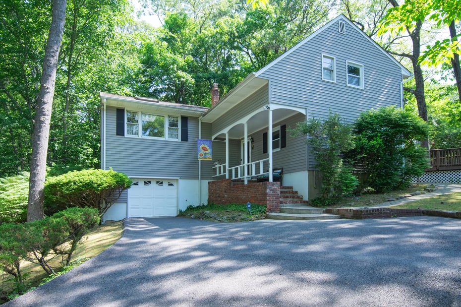 37 Orlando Avenue Photo 3