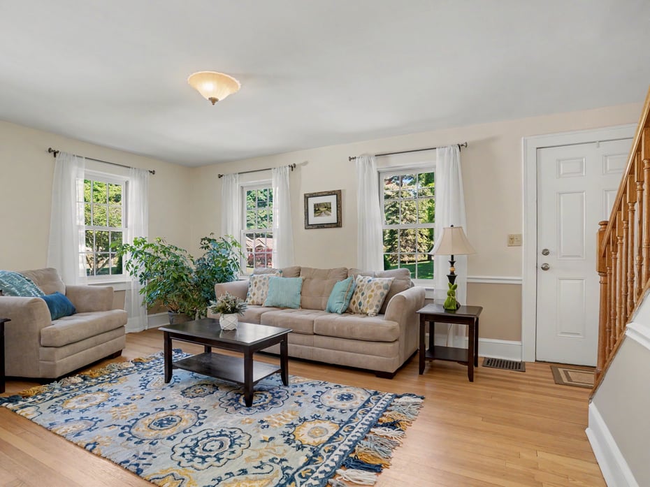 18 Deerfield Road Photo 7