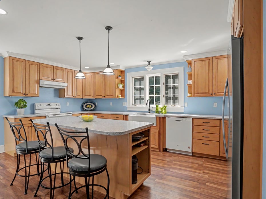 18 Deerfield Road Photo 13