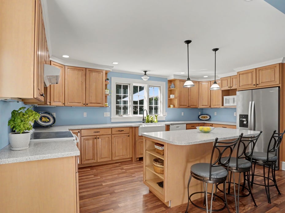 18 Deerfield Road Photo 17