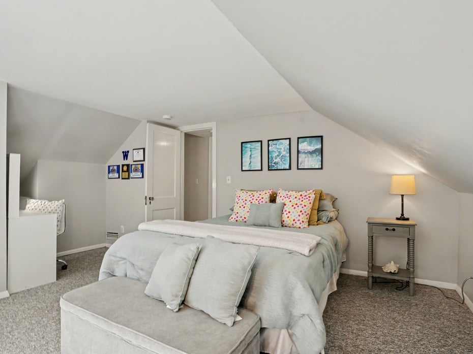 18 Deerfield Road Photo 21