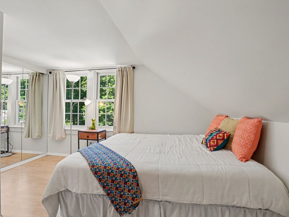 18 Deerfield Road Photo 23