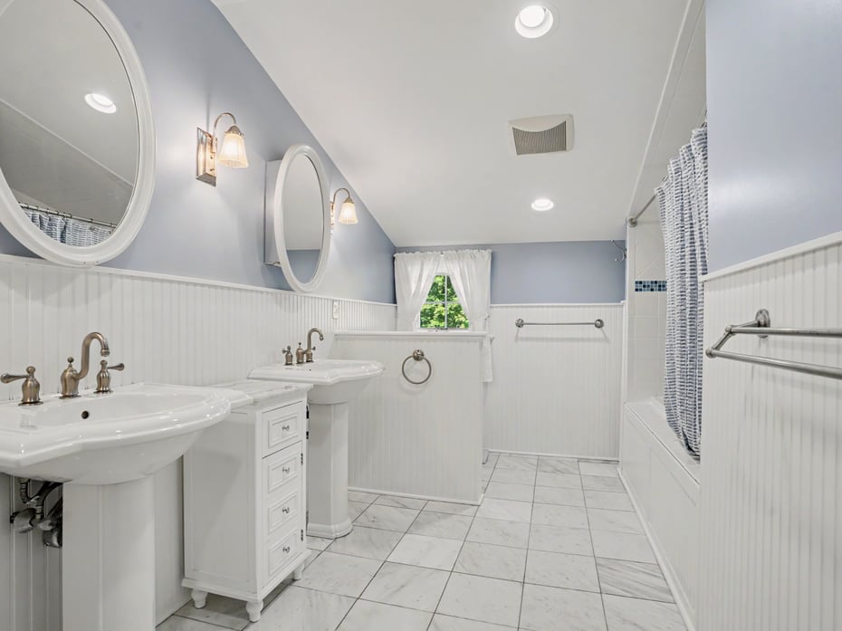 18 Deerfield Road Photo 26