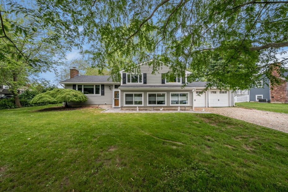 26 Indian Drive Photo 1