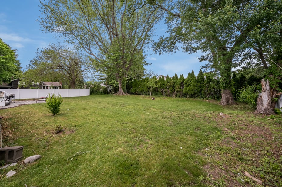 26 Indian Drive Photo 9