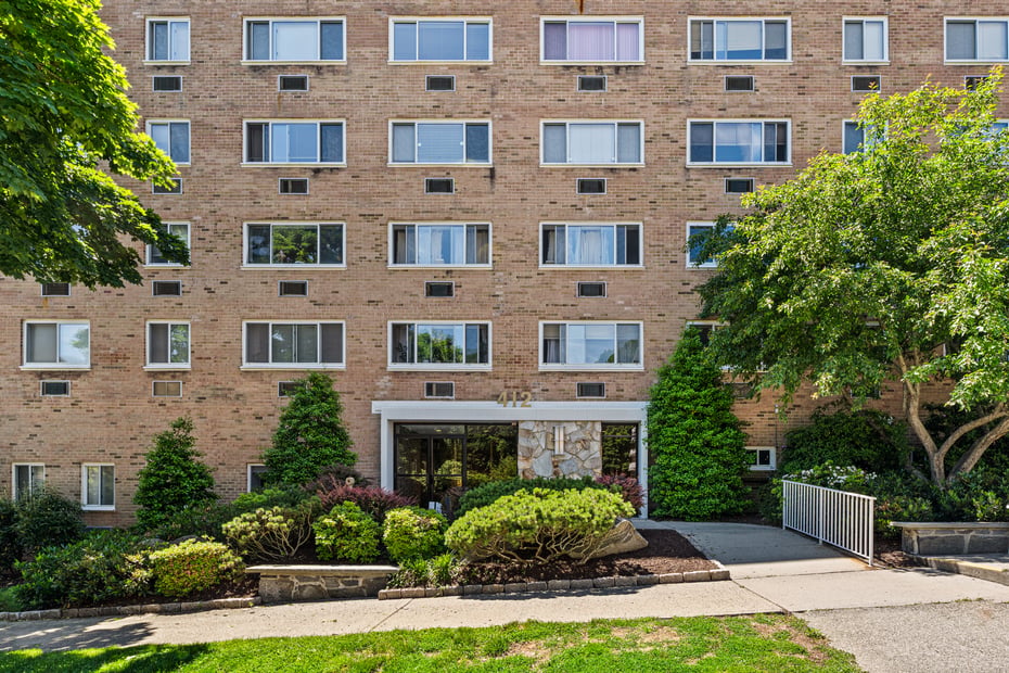 412 Benedict Avenue  #2B Photo 16