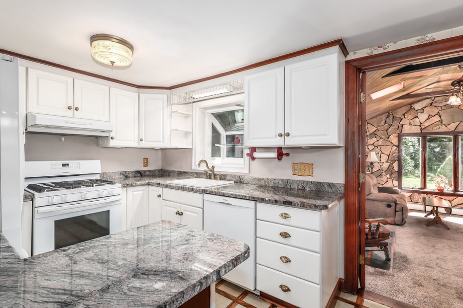 671 Kettletown Road Photo 7