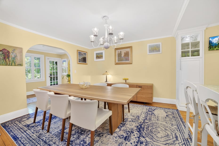 77 Edgemont Road Photo 10