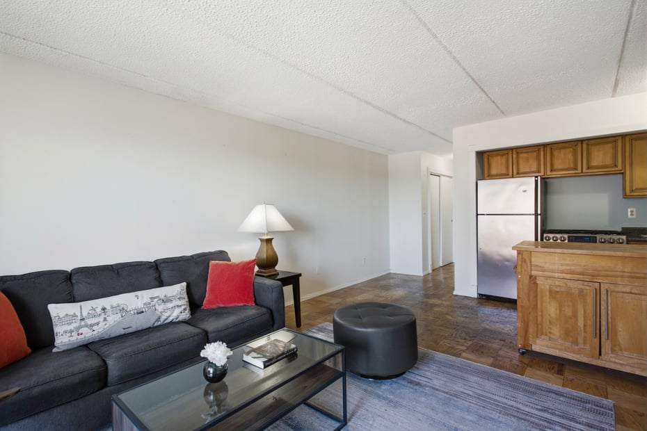 687 Bronx River Road  #6C Photo 7