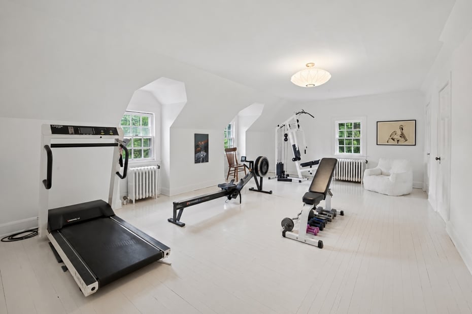 1384 Park Lane Photo 34