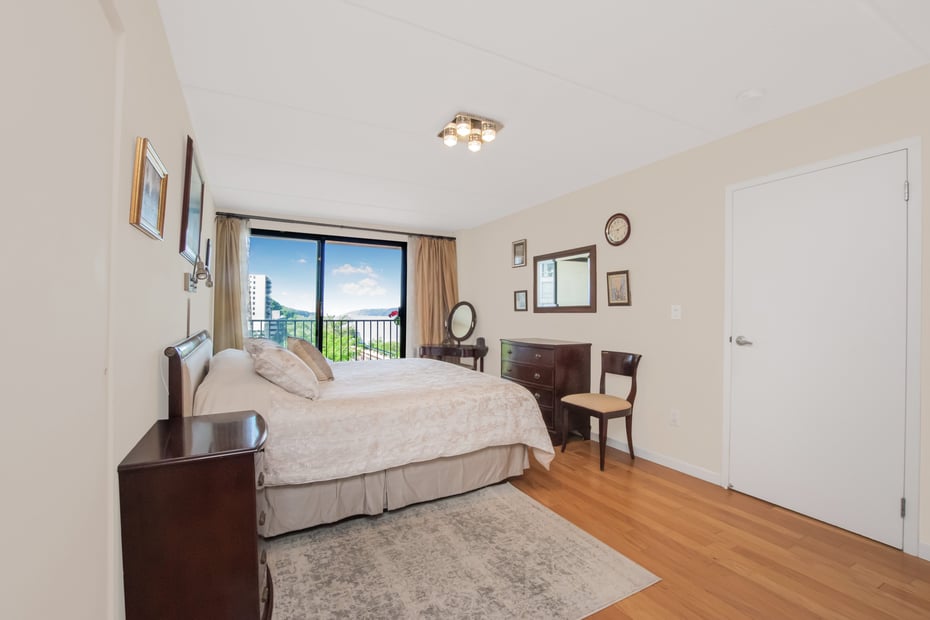 1155 Warburton Avenue  #3PR Photo 9
