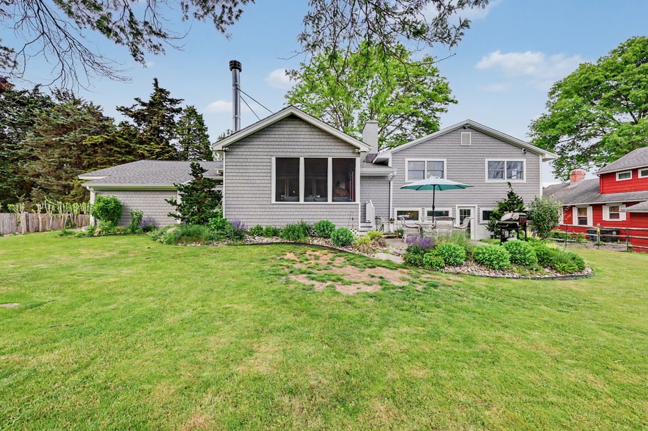 240 Third Avenue Photo 32