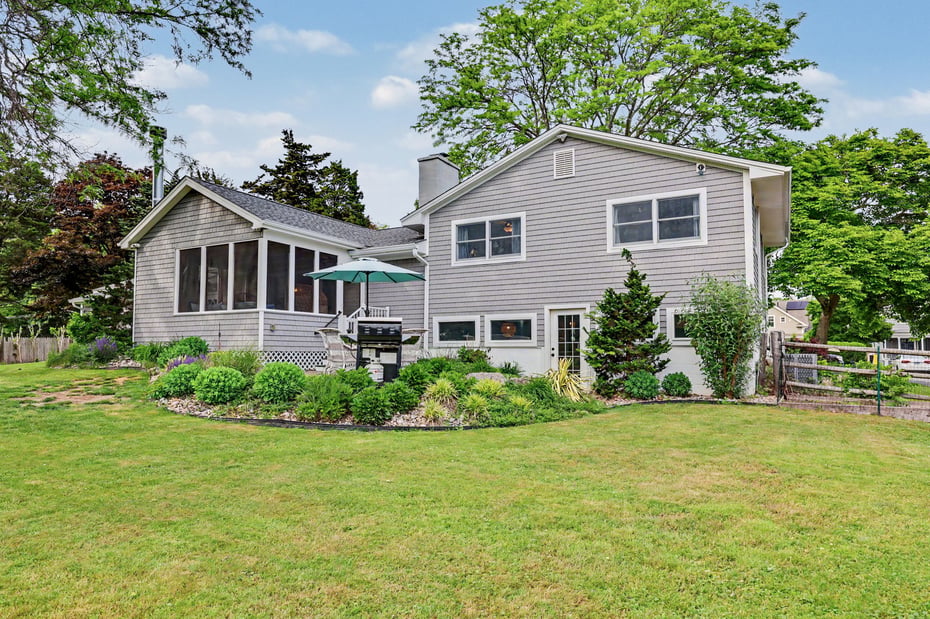 240 Third Avenue Photo 33