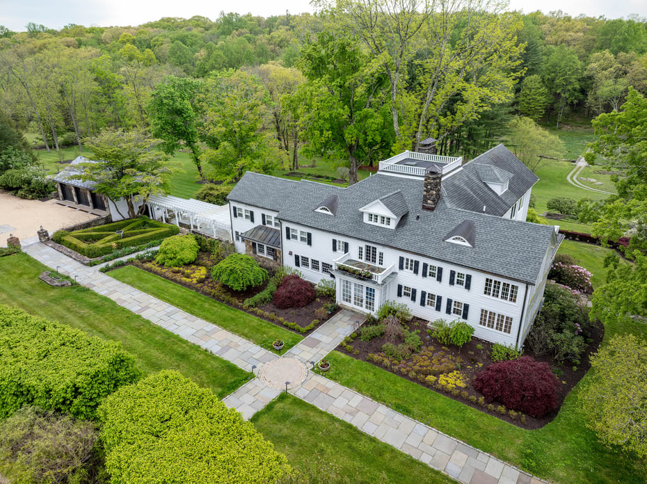 155 Long Ridge Road Photo 4