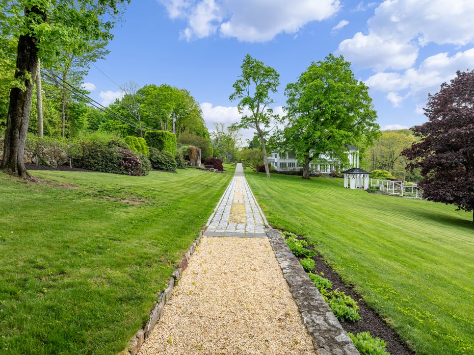 155 Long Ridge Road Photo 15