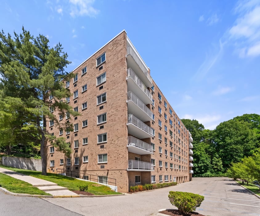 412 Benedict Avenue  #2B Photo 17