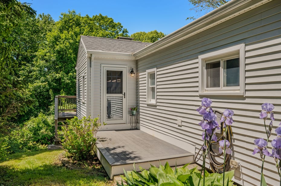 42 Shawandassee Road Photo 29