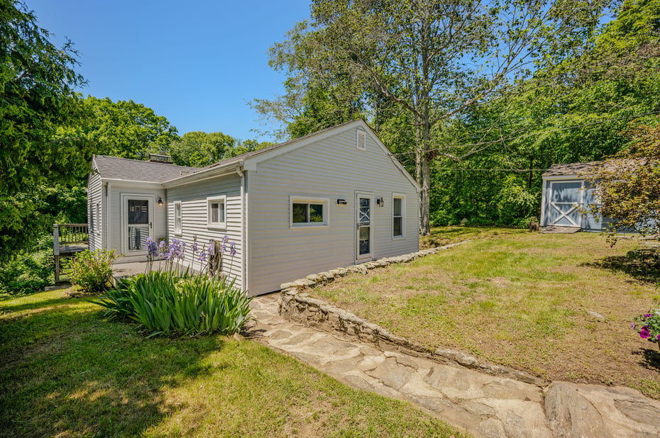 42 Shawandassee Road Photo 33