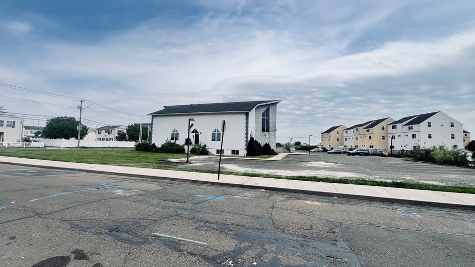 240 Hamilton Street Photo 2