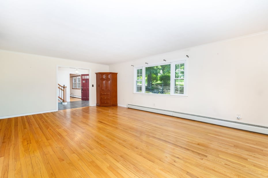 33 Hurds Hill Road Photo 6