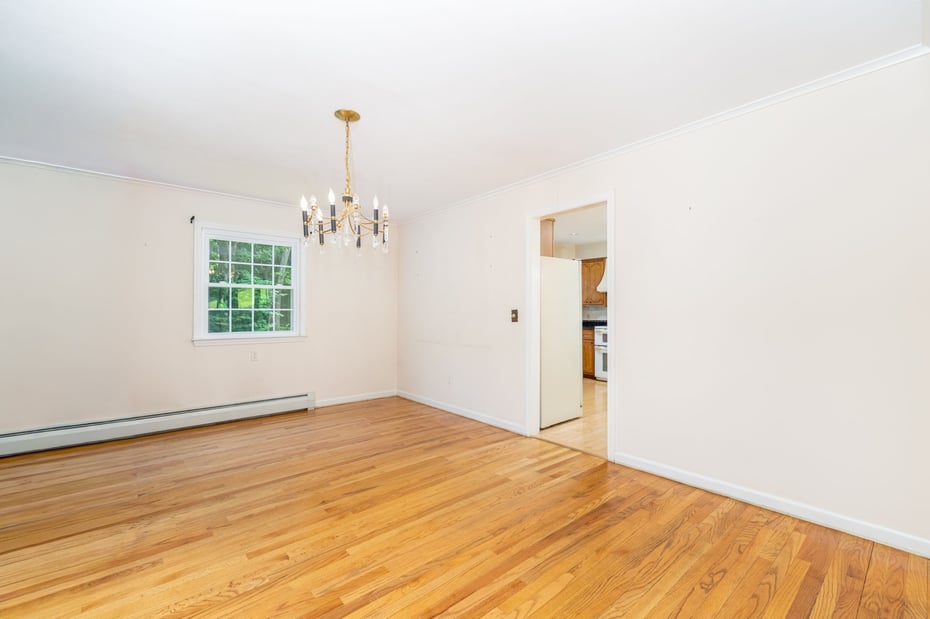 33 Hurds Hill Road Photo 8