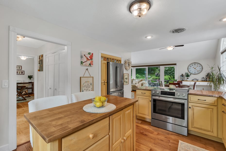 57 Weiss Road Photo 11