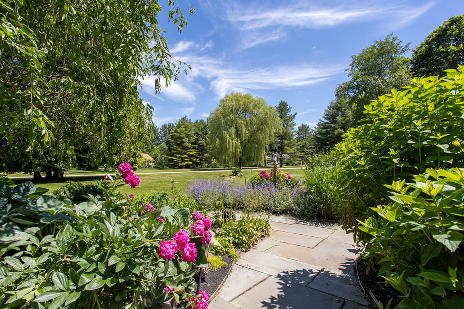 3 Cornwall Dr Photo 16