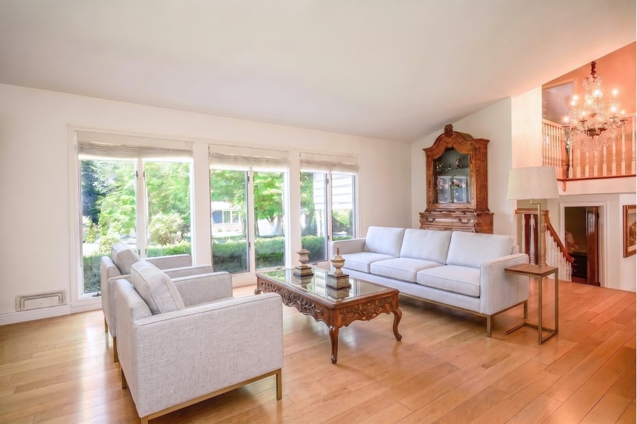 12 Lark Avenue Photo 8