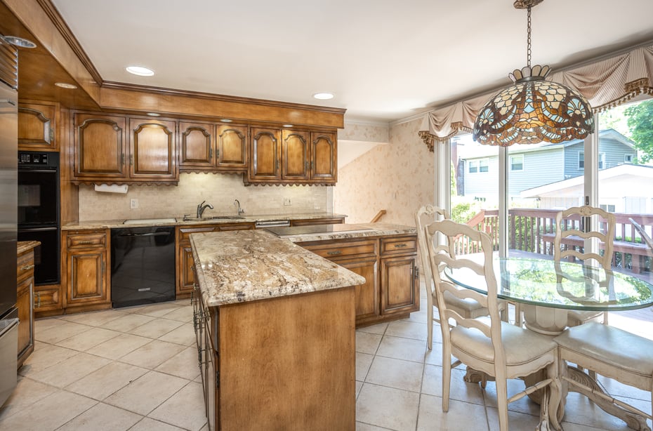 12 Lark Avenue Photo 15